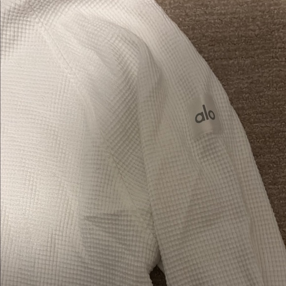Alo yoga White waffle Turtleneck Sweater - Picture 3 of 5